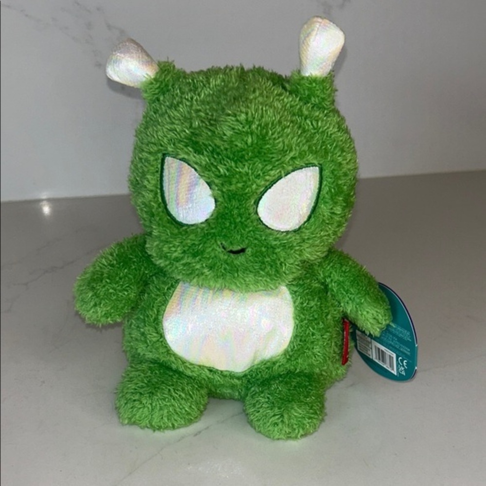Bum Bumz - Matt the Green Plush Alien Toy New